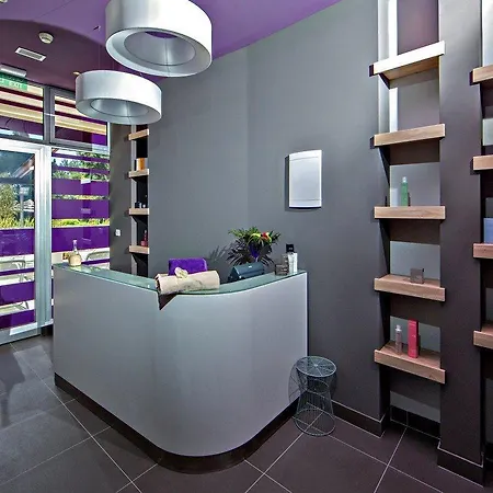 Arena Hotel 4*